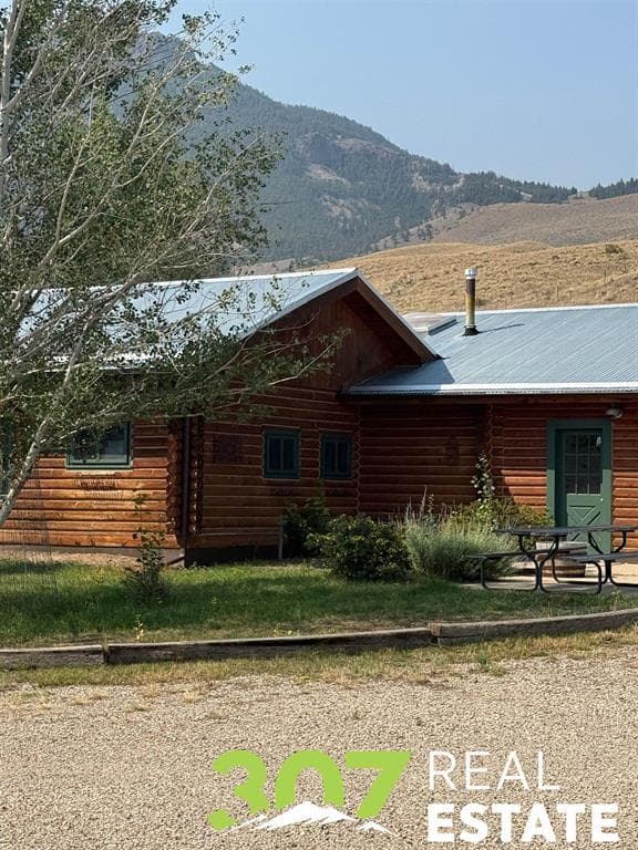 191 Whit Creek Rd — photo 2 of 25