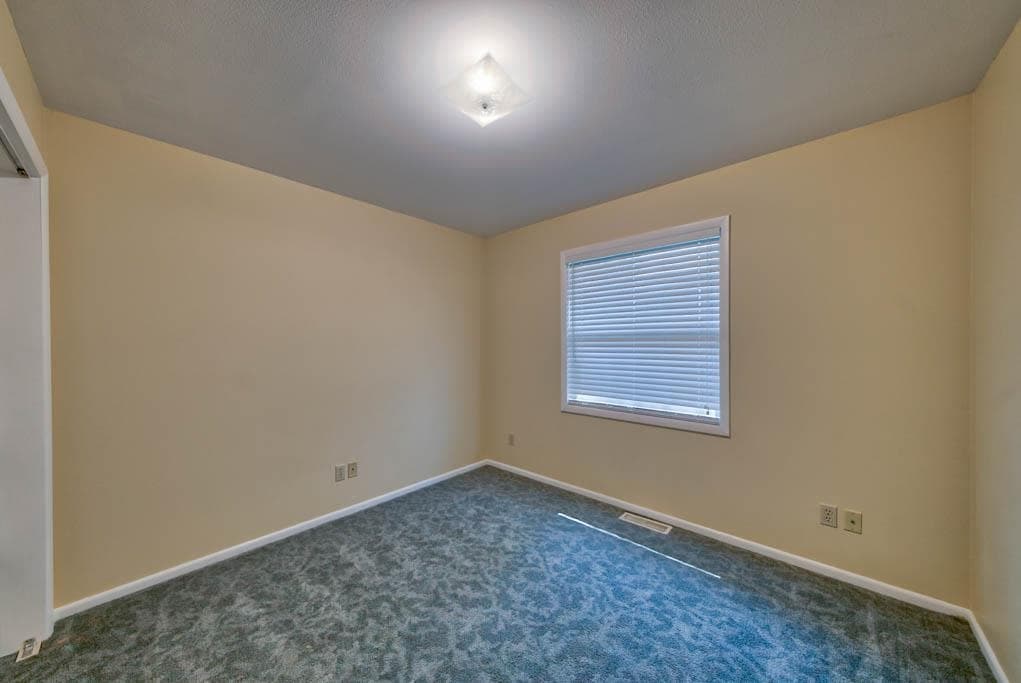 925 River View Dr — photo 20 of 25