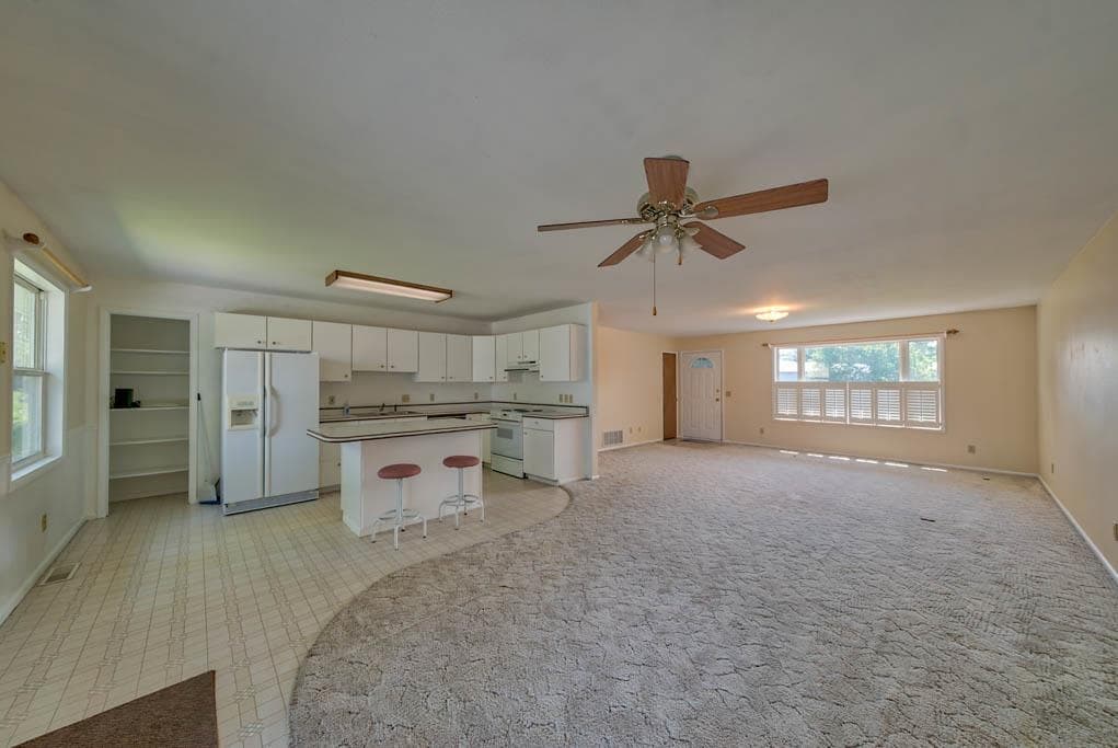 925 River View Dr — photo 4 of 25
