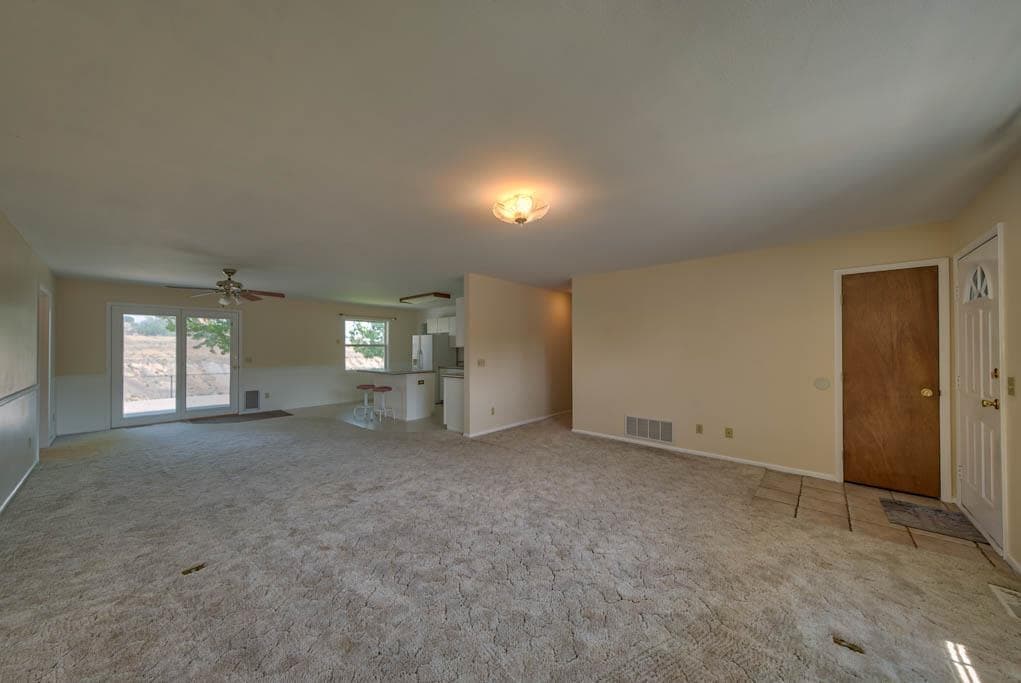 925 River View Dr — photo 10 of 25