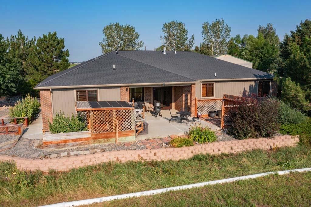 1035 Road 8 1/2 Road 8 1/2 — photo 11 of 25