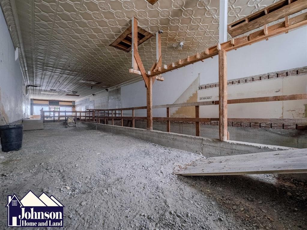 115 N Bent St — photo 8 of 25