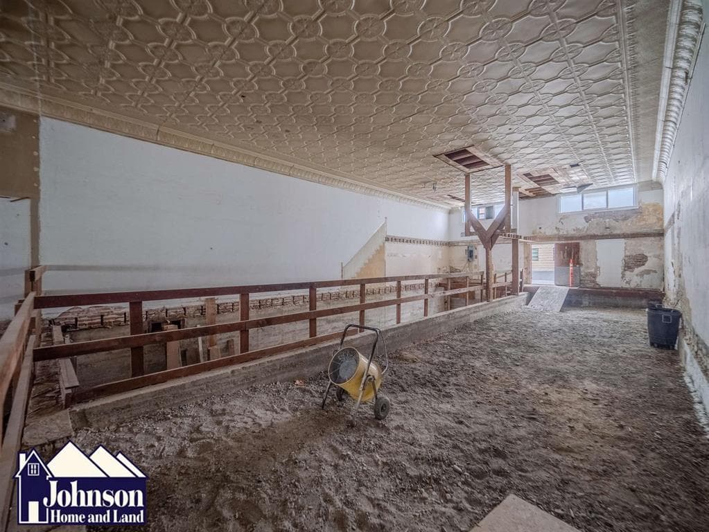 115 N Bent St — photo 9 of 25
