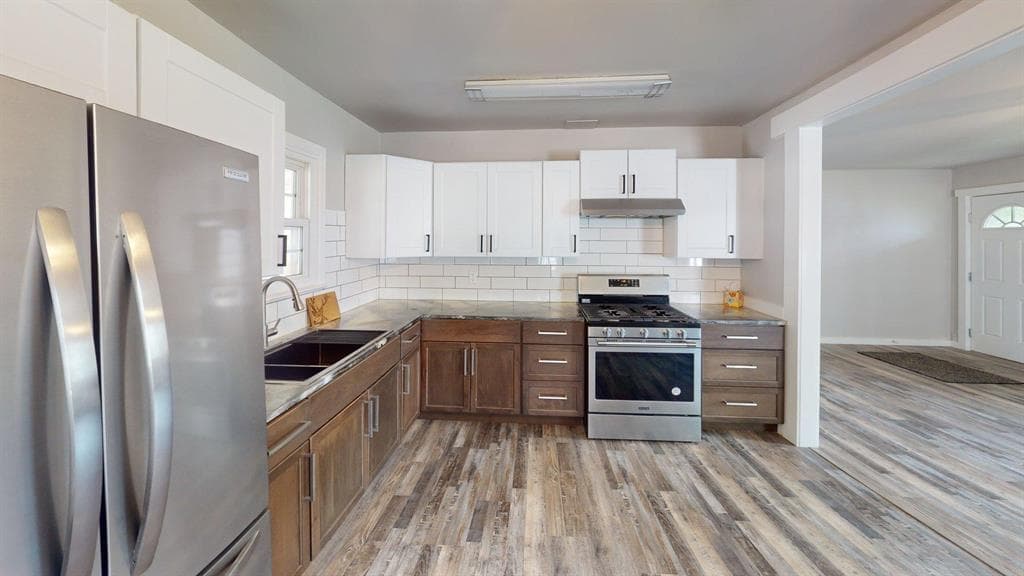 343 Great Western Ave — photo 5 of 16