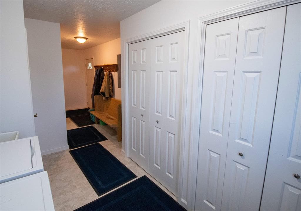 2270 N Hwy 30 — photo 14 of 16