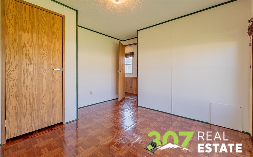 2811 Bakken Ave — photo 18 of 25