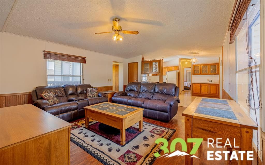 2811 Bakken Ave — photo 9 of 25