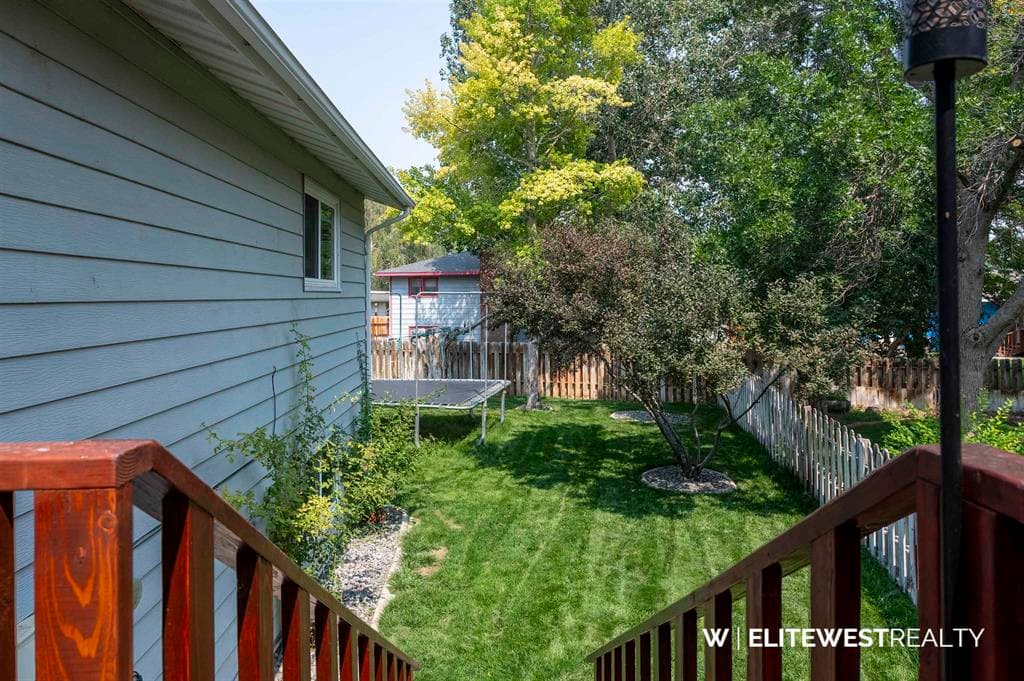 471 Sunlight Dr — photo 12 of 25