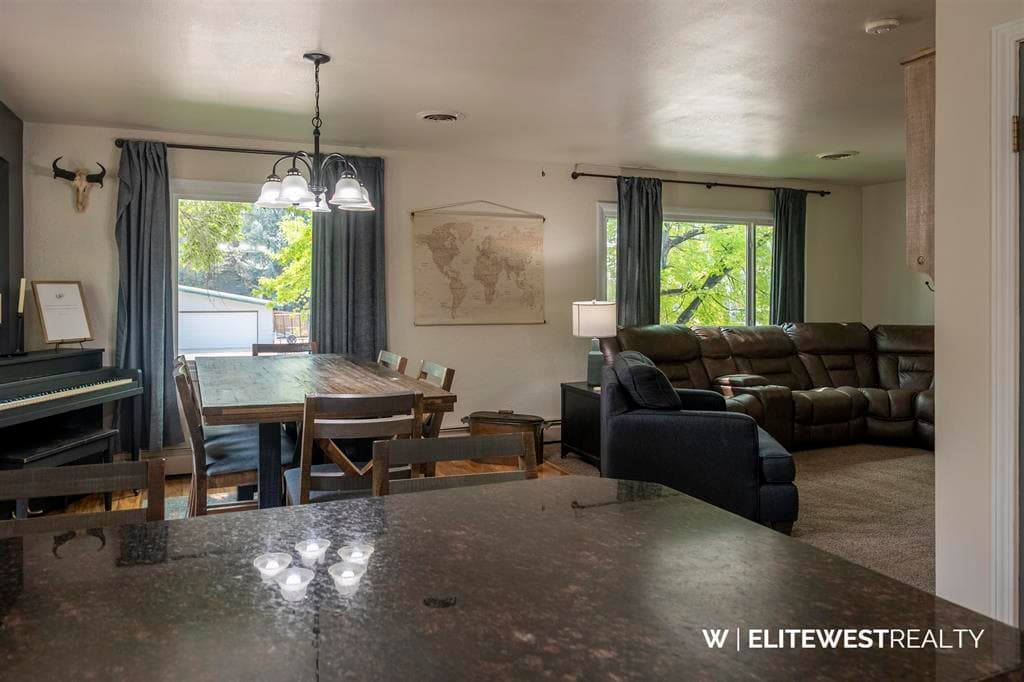 471 Sunlight Dr — photo 6 of 25