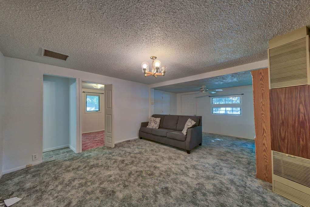 412 S 7th St — photo 7 of 21