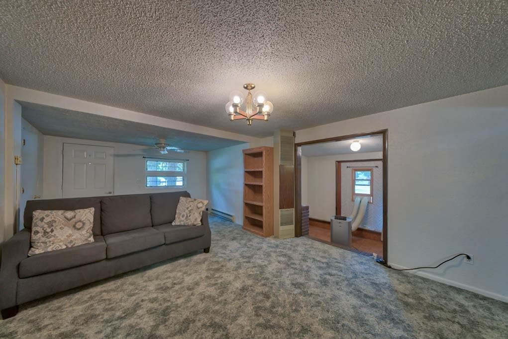 412 S 7th St — photo 8 of 21