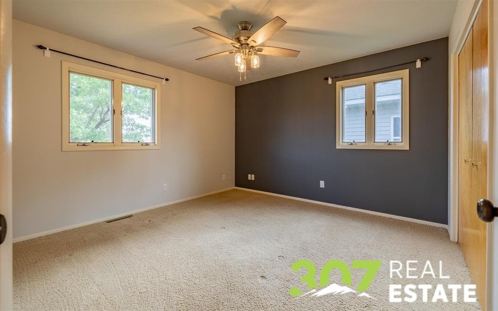 919 Spruce Dr — photo 15 of 25