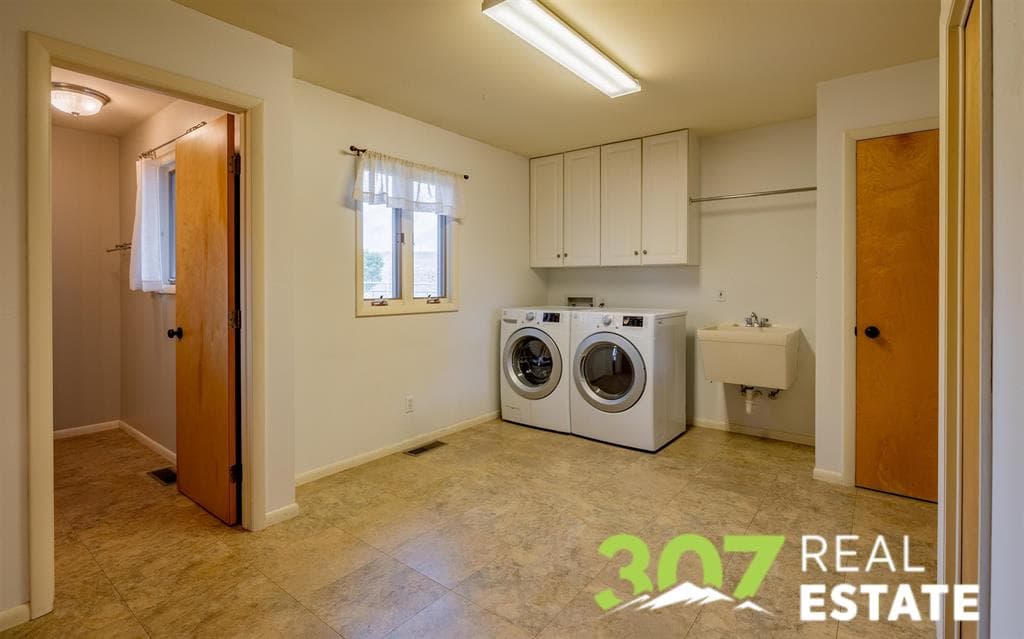 919 Spruce Dr — photo 9 of 25