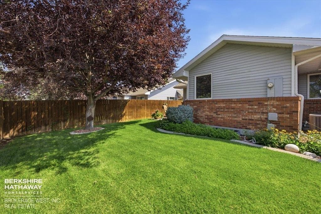 1201 Sage Brush St — photo 24 of 25