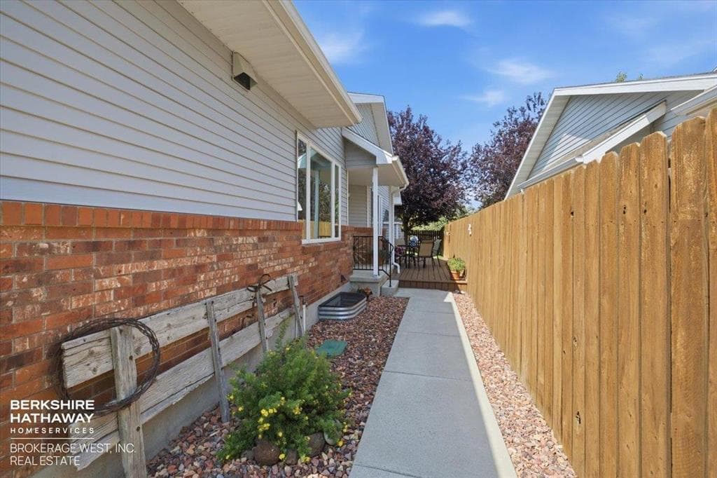 1201 Sage Brush St — photo 25 of 25