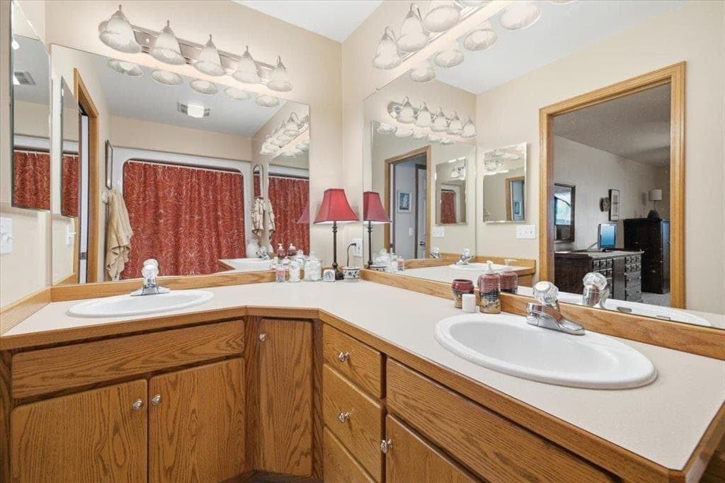 1201 Sage Brush St — photo 10 of 25