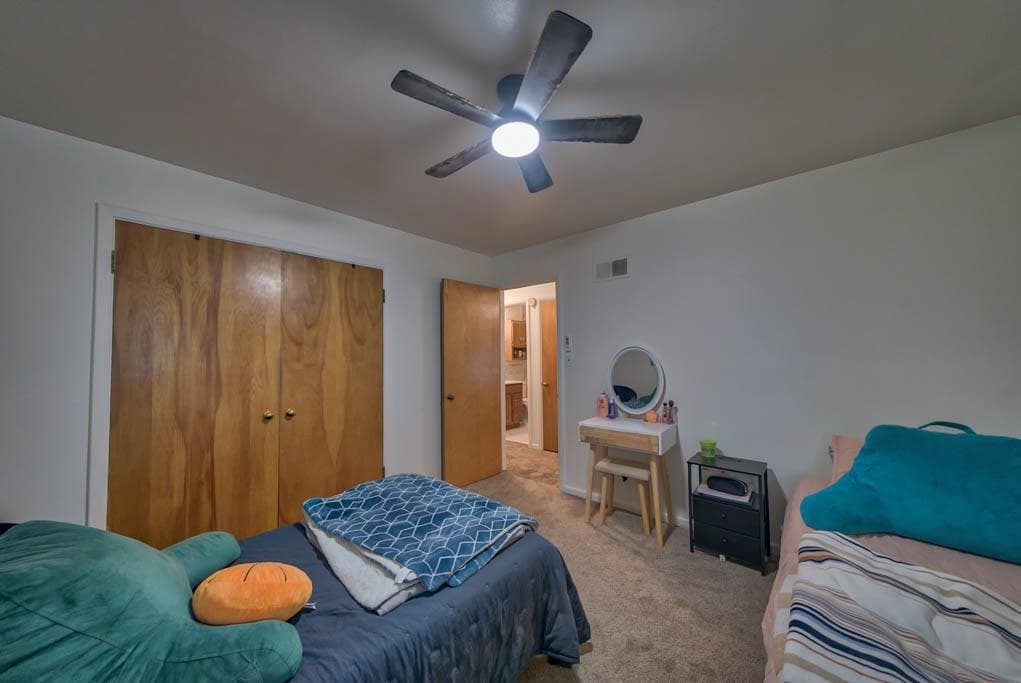 705 S 6th St — photo 15 of 25