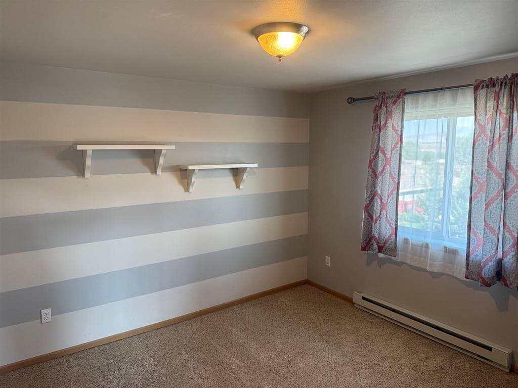 2844 Kent Ave — photo 9 of 12