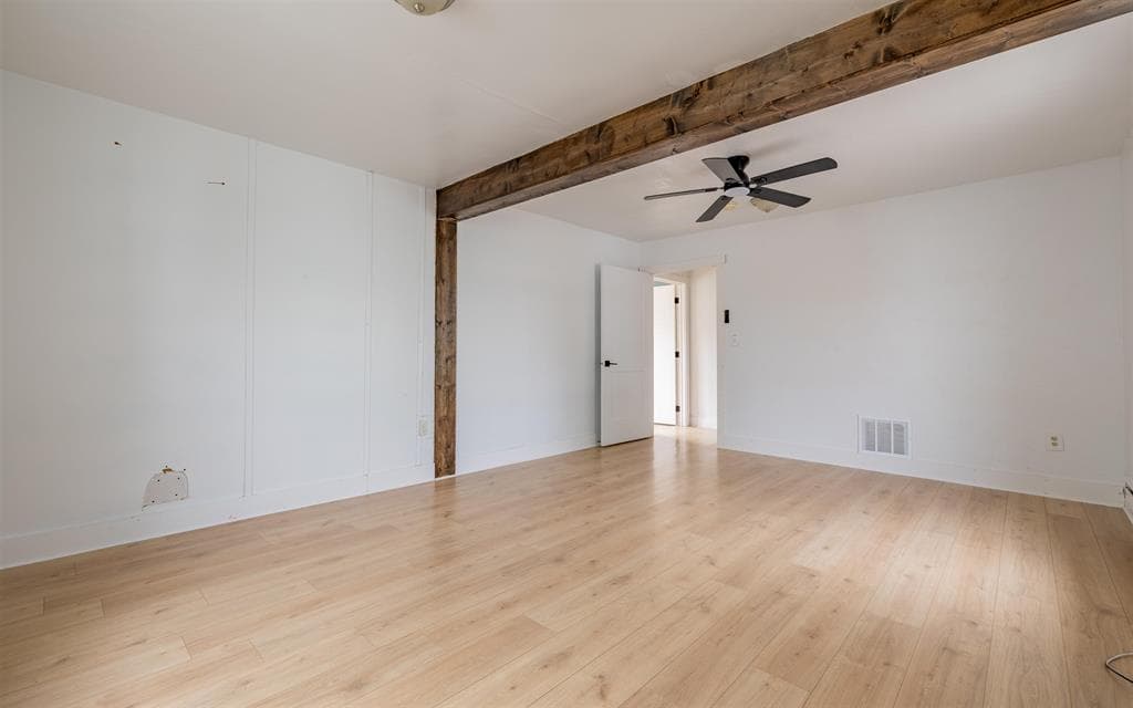 384 S Gilbert St — photo 14 of 25