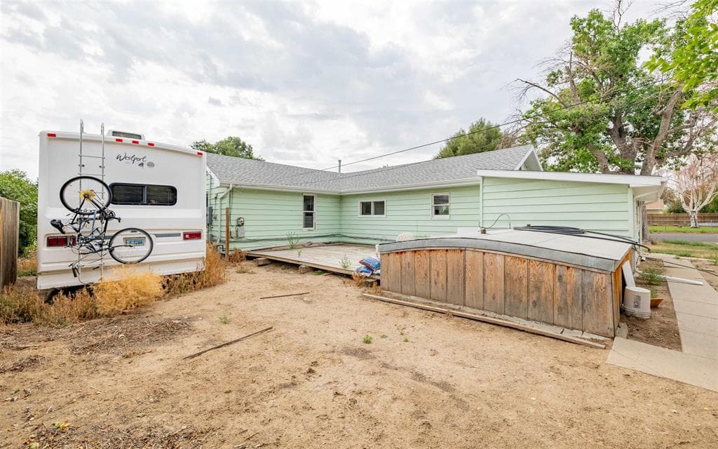 384 S Gilbert St — photo 18 of 25