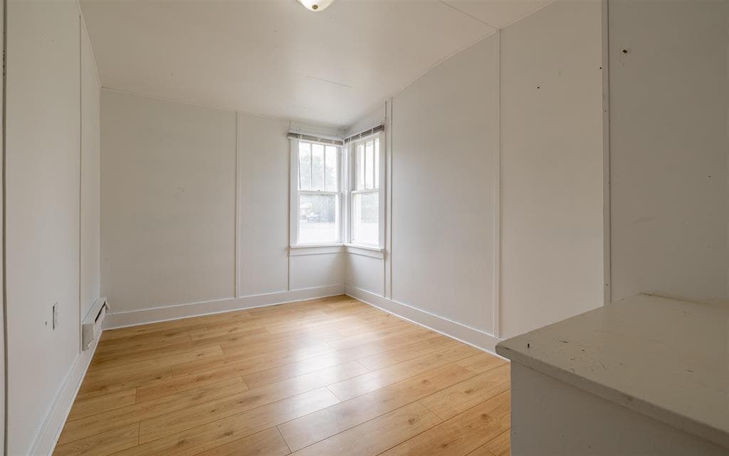 384 S Gilbert St — photo 9 of 25