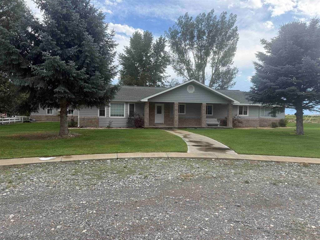 10 Benchview Lane — photo 2 of 25