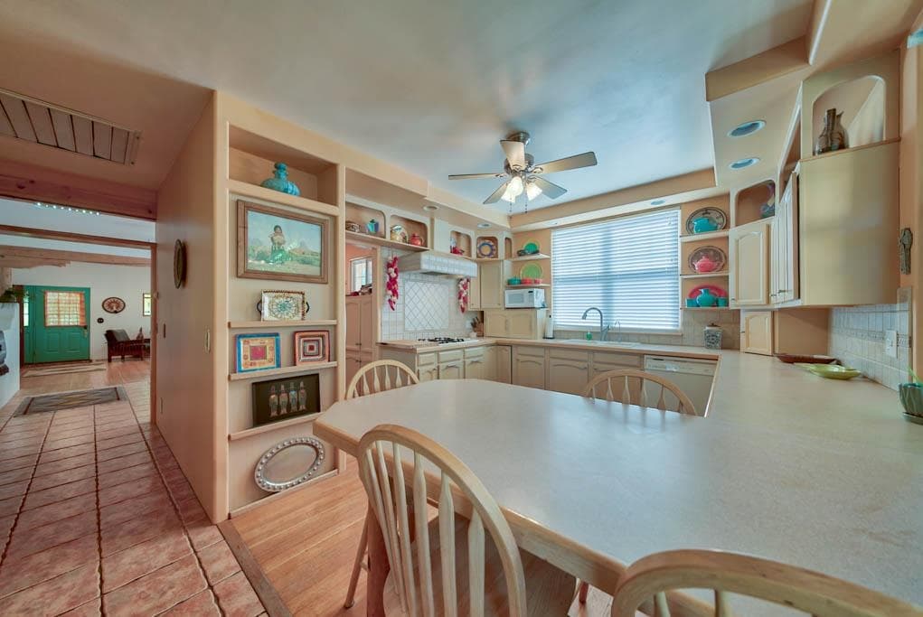920 Coburn Ave — photo 11 of 25