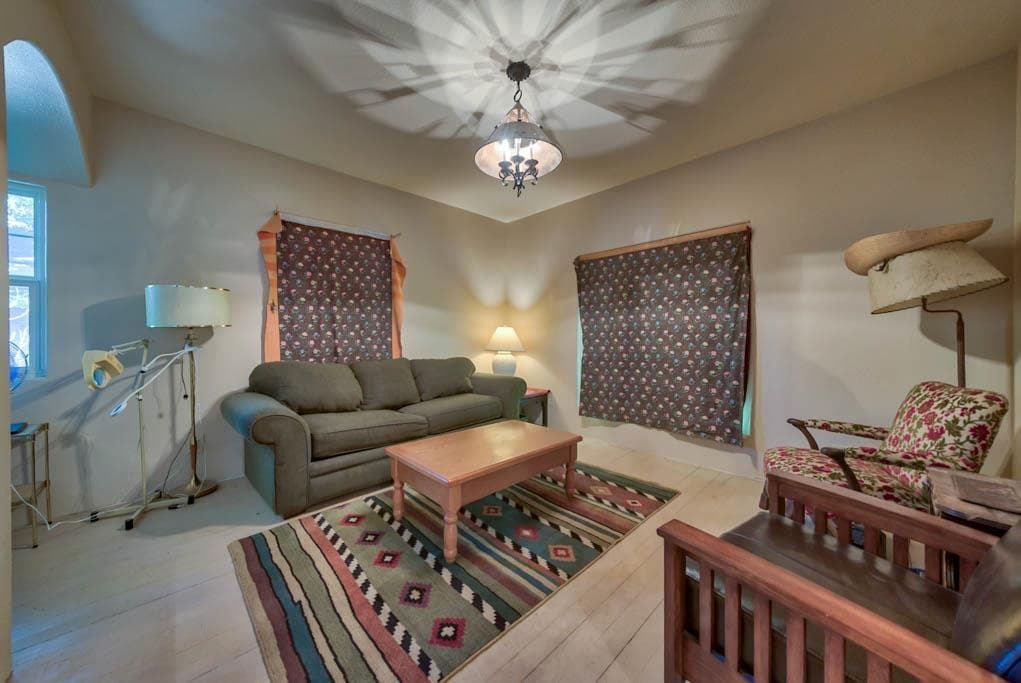 920 Coburn Ave — photo 23 of 25