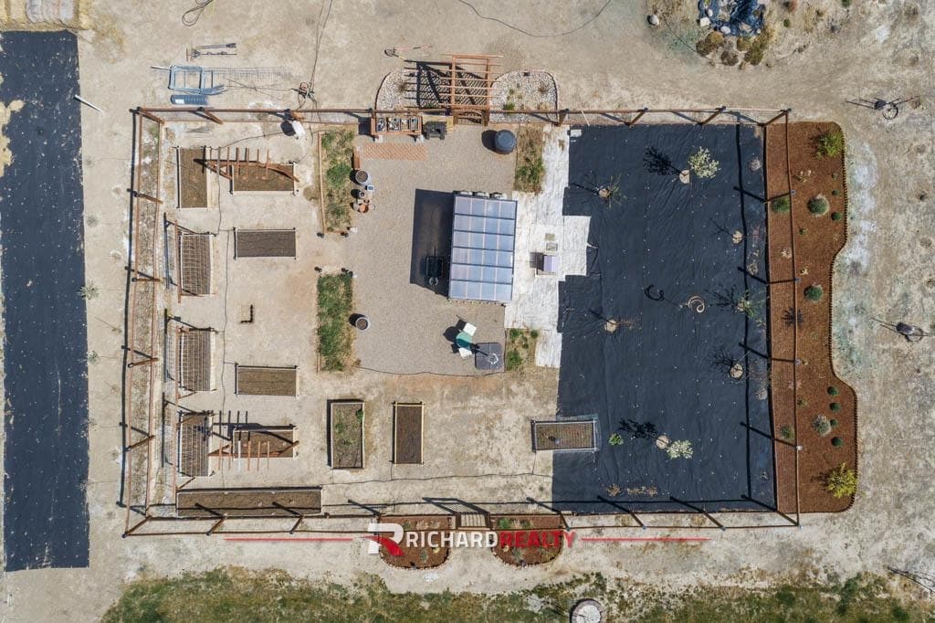 835 N Road 11 — photo 12 of 25
