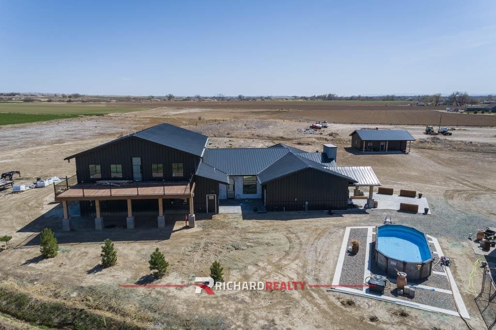 835 N Road 11 — photo 3 of 25
