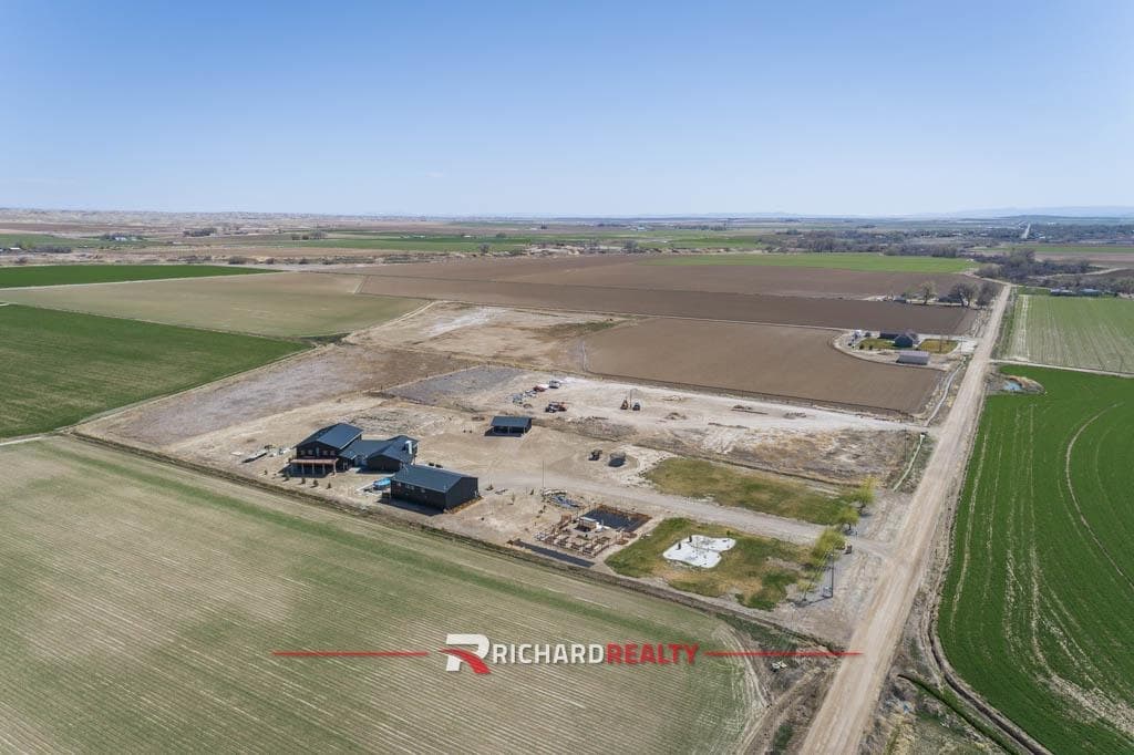 835 N Road 11 — photo 8 of 25