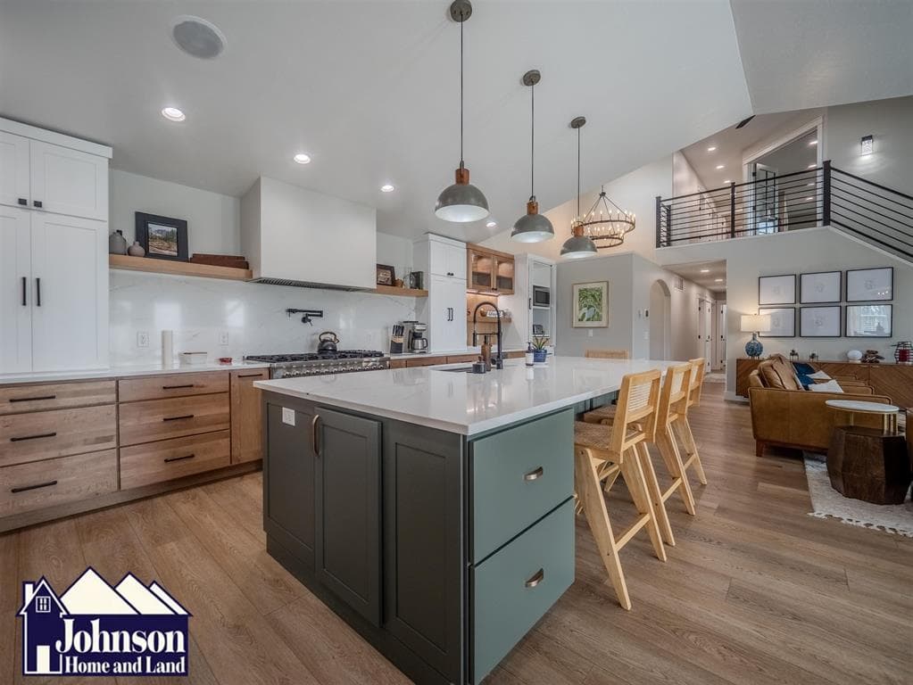 2 Cora Ln — photo 11 of 25