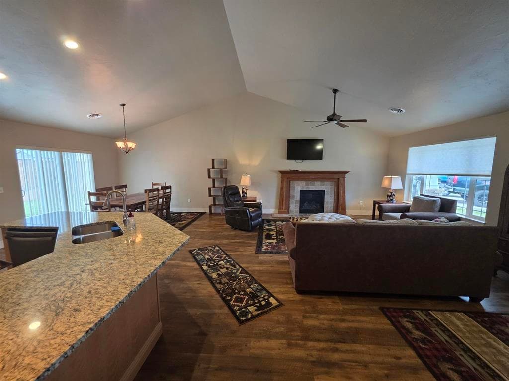 3020 Hardpan Ave — photo 2 of 15