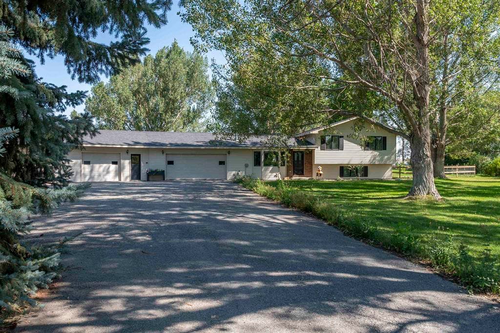 871 E Christy Ln photo 1
