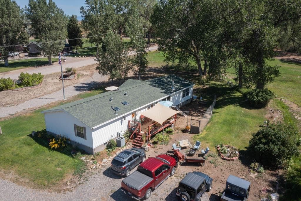 2662 Horseshoe Ln — photo 3 of 25