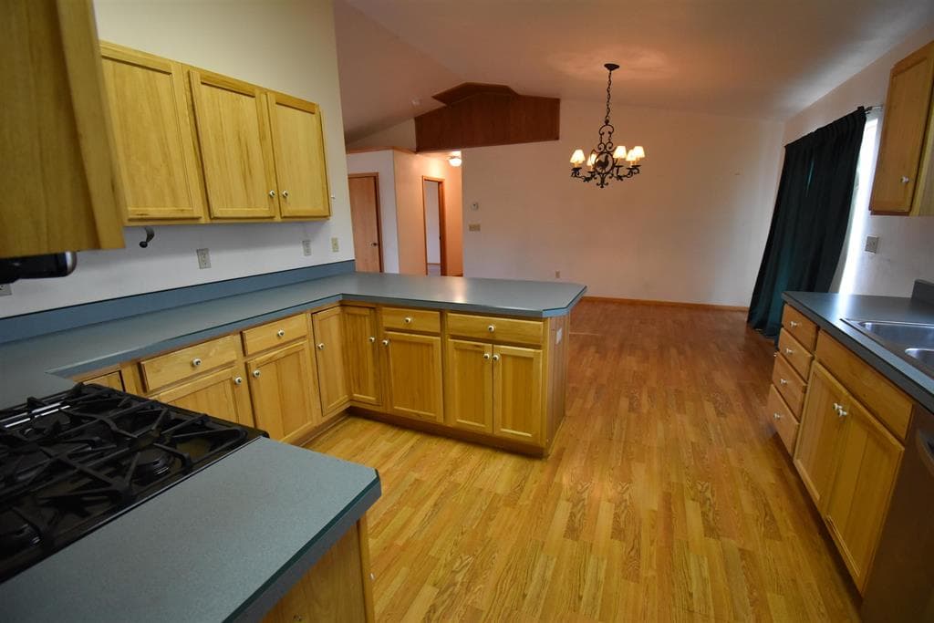 8 Sage Rd — photo 16 of 25