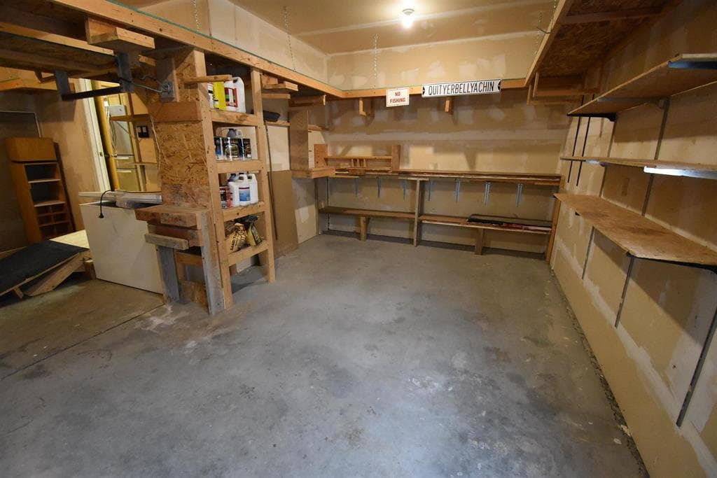 8 Sage Rd — photo 21 of 25