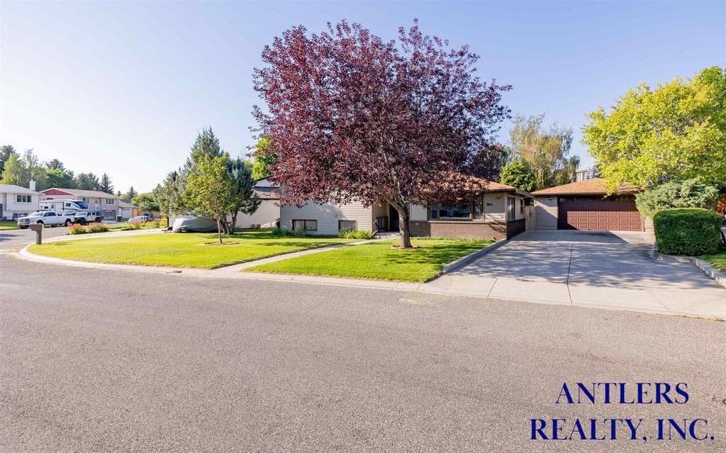 920 Aspen Dr — photo 14 of 25