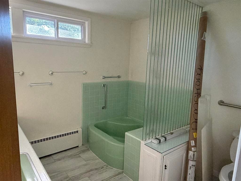 501 Circle Dr W — photo 5 of 6