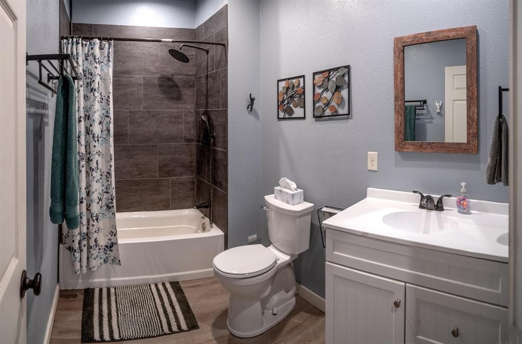 646 Bear Lane — photo 20 of 25