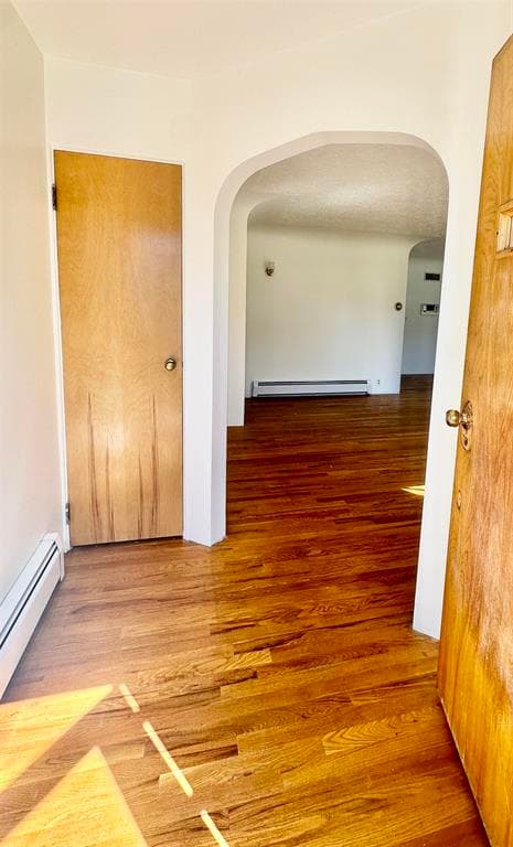 821 Howell Ave — photo 2 of 25