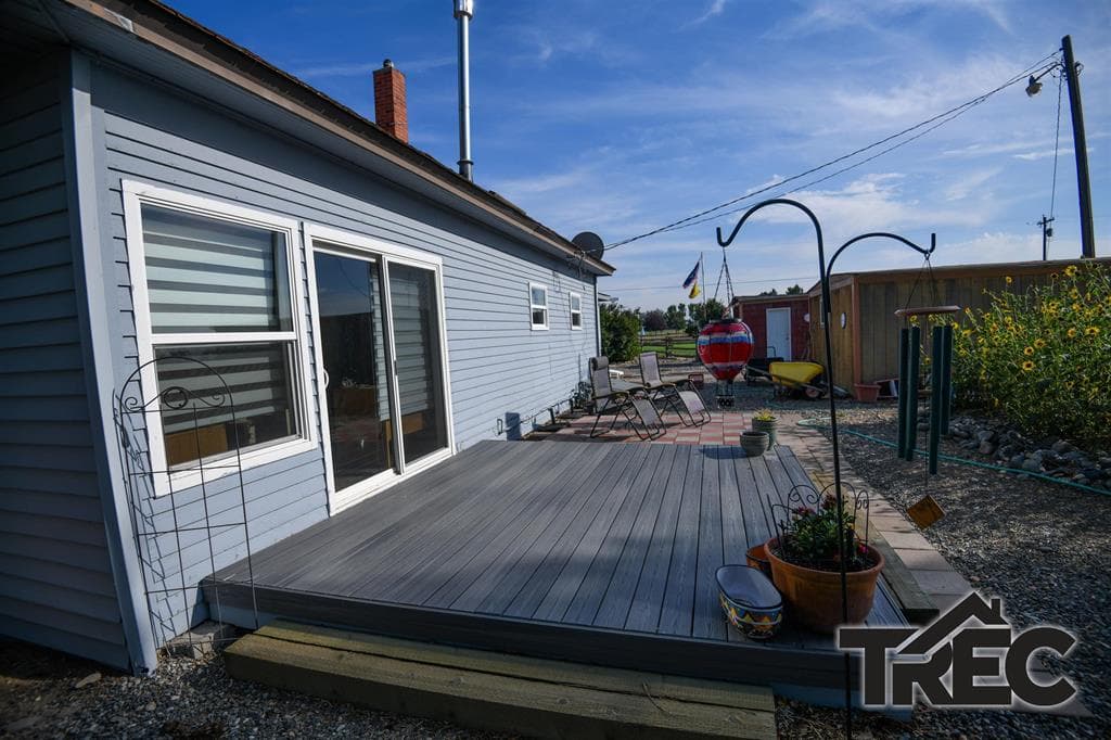 998 Road 10 — photo 11 of 25