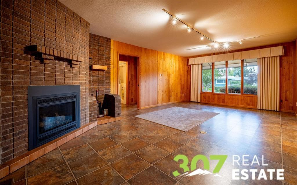 1225 Meadow Ln Ct — photo 17 of 25