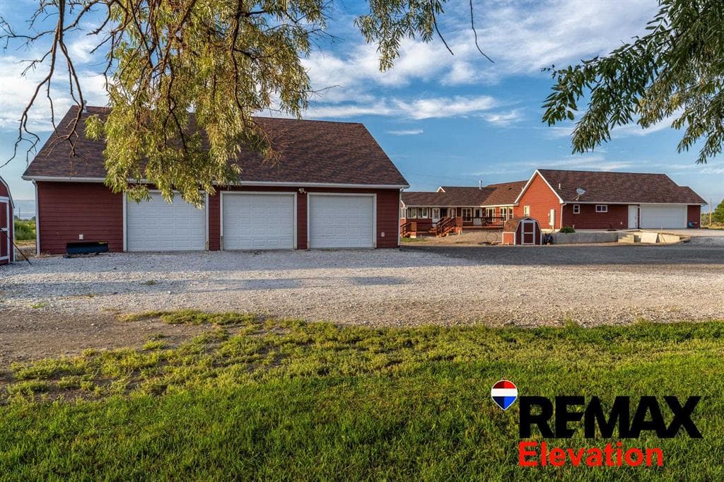 1328 Road 11 — photo 7 of 25