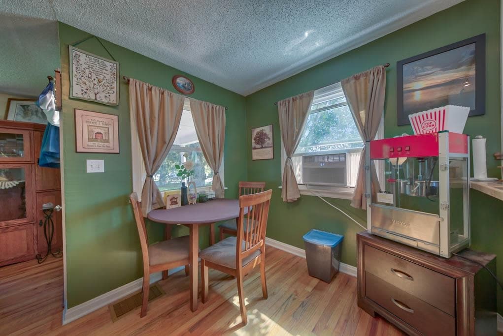 2105 Stampede Ave — photo 10 of 25