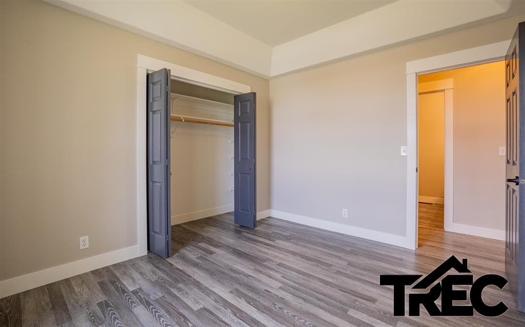 642 Cedarwood — photo 12 of 25