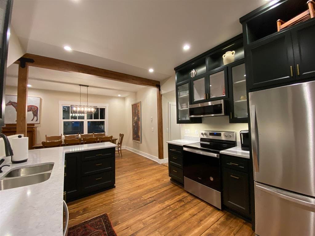 1401 Bleistein Ave — photo 5 of 13