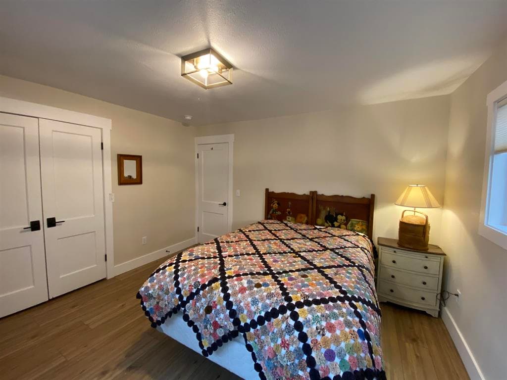 1401 Bleistein Ave — photo 9 of 13