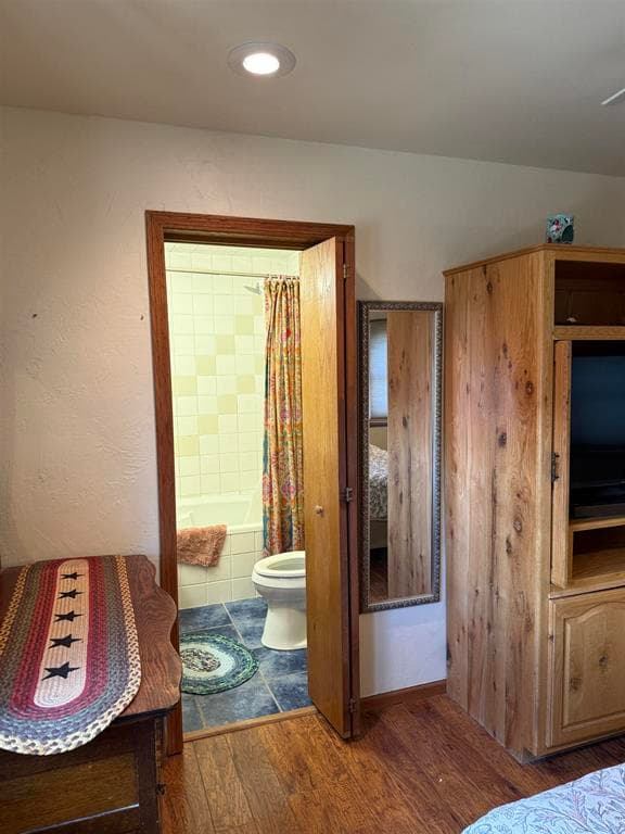 24 Moonlite Dr — photo 10 of 19
