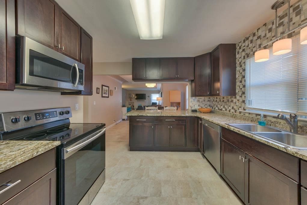 204 N 13th St — photo 14 of 25